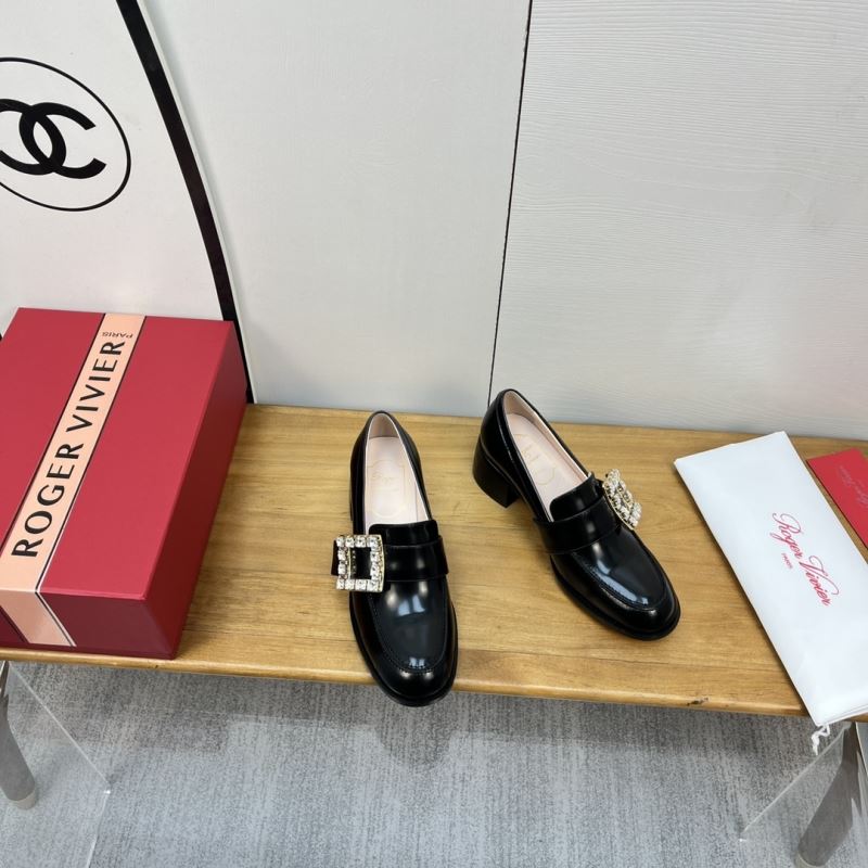 Roger Vivier Casual Shoes